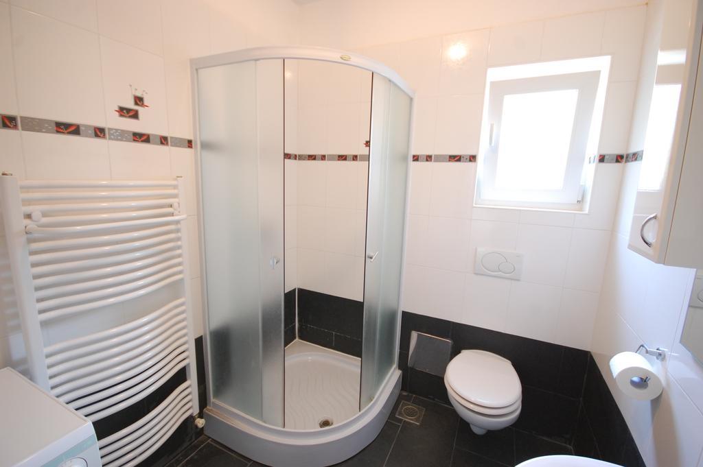 Apartment Mlađan Njivice Ngoại thất bức ảnh